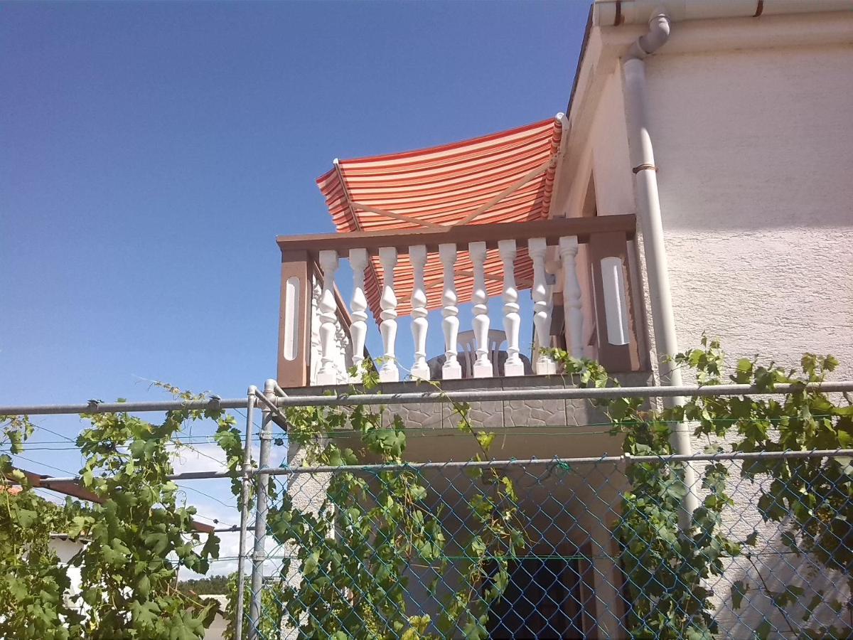 Apartman Borosa Вир Екстериор снимка