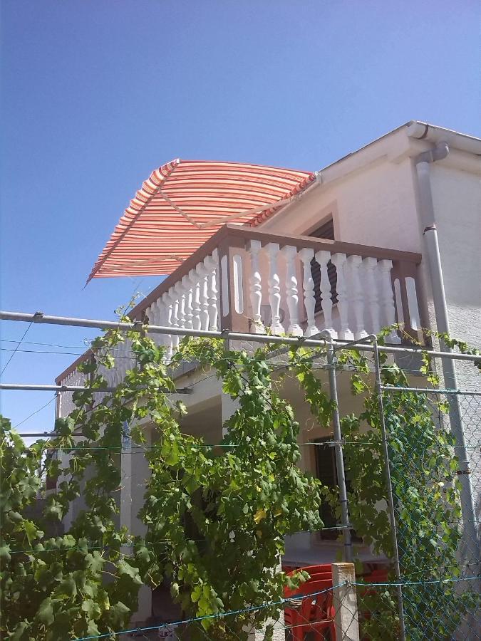 Apartman Borosa Вир Екстериор снимка