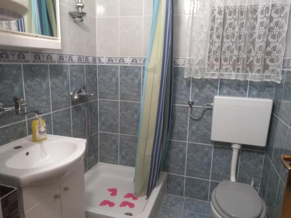 Apartman Borosa Вир Екстериор снимка