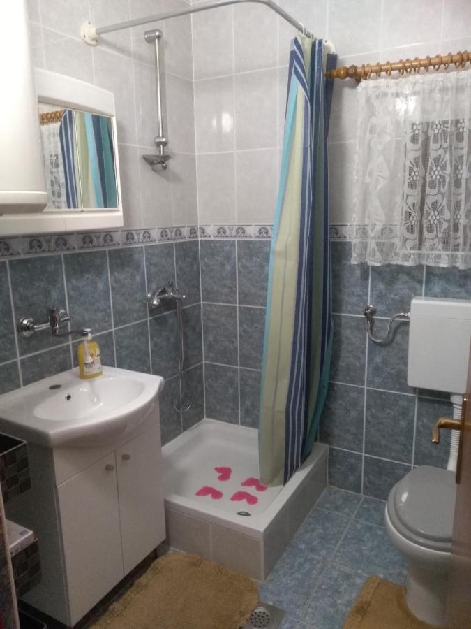 Apartman Borosa Вир Екстериор снимка
